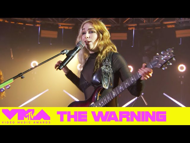 THE WARNING PERFORMS MORE AT THE 2023 VMA'S